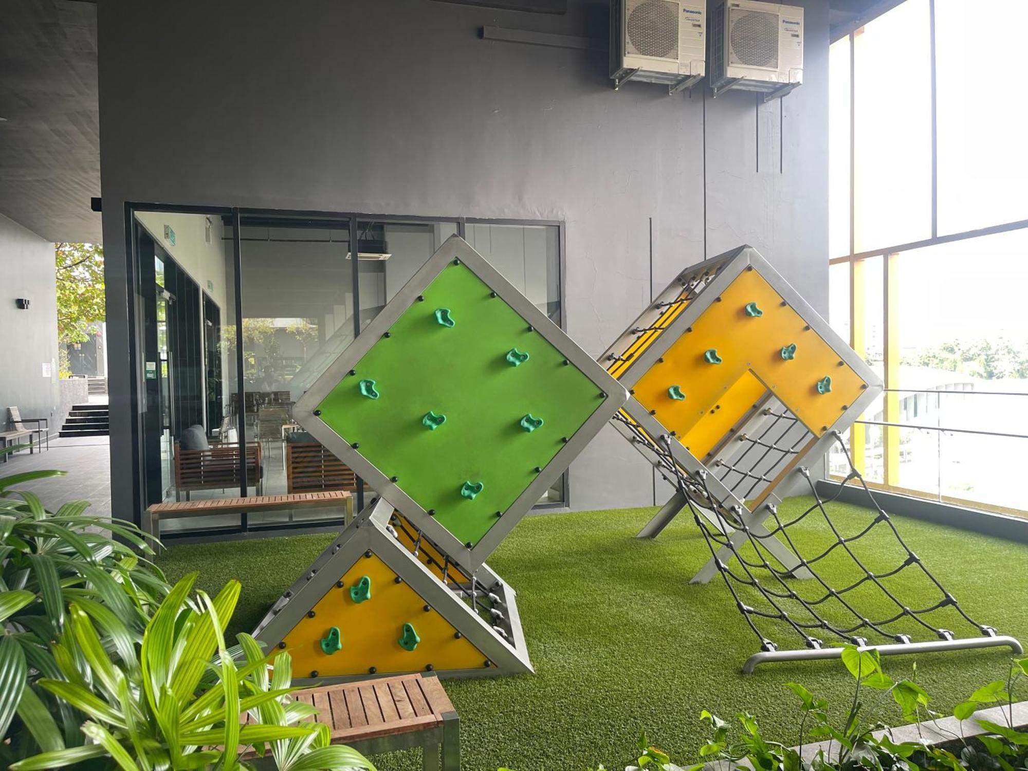 Opus 118 Tower View Homestay *